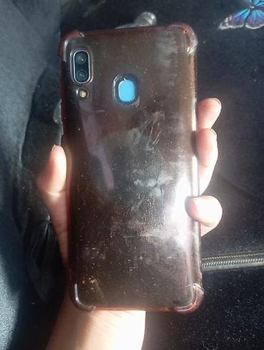 redmi mi9: Смартфон с экраном ~6–, каплевидный вырез под фронтальную камеру — 3