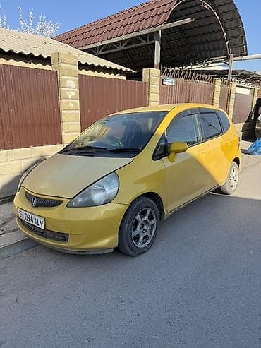 Продажа авто: Honda Fit: 2005 г., 1.3 л, Автомат, Бензин, Хэтчбэк — 1