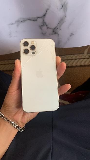 IPhone 12 Pro, 256 ГБ, цвет серебристый,все родное,АКБ 76 свой трутон