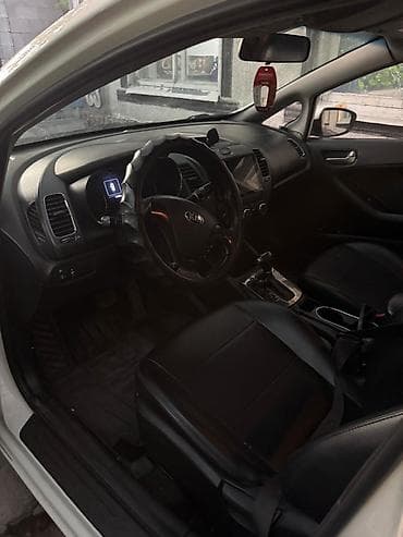 Kia K3: 2019 г., 1.6 л, Автомат, Бензин, Седан — 6