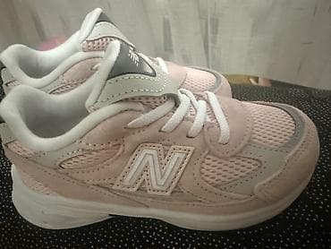 Детские кроссовки New Balance. Размер 27,5
Новые. С Америки