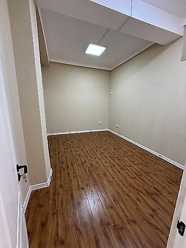 офис бишкек: Восток-5 Сдается офисное помещения Площадь: 20м2 Удобная локация — 2