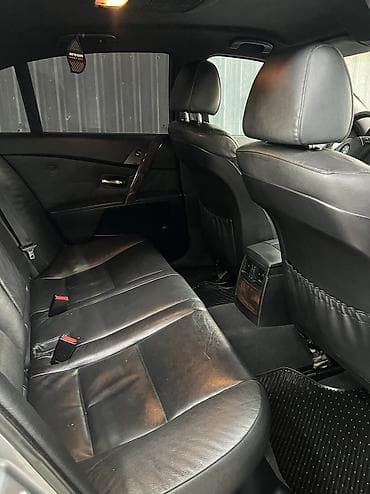 oldsmobile bravada: BMW 5 series: 2004 г., 2.5 л, Автомат, Бензин — 10