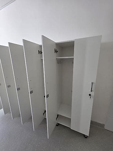 Эмерек: Кийим чечүүчү жай үчүн шкаф, Жаңы — 4