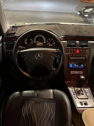 Mercedes-Benz E-Class: 2001 г., 2.2 л, Автомат, Дизель, Седан — 9