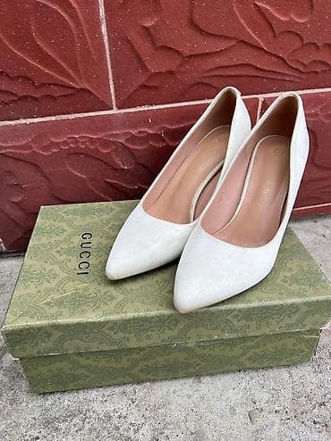 Үлпөт көйнөктөрү жана аксессуарлар: Туфли, 37, 38, 39, IDEAL, Колдонулган, Өзү алып кетүү, Акылуу жеткирүү — 1