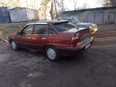 некция машина: Daewoo Nexia: 2007 г., Механика, Бензин, Седан — 5