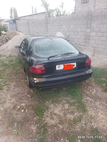 афто чихол: Ford Mondeo: 1994 г., 1.6 л, Механика, Бензин, Хэтчбэк — 1