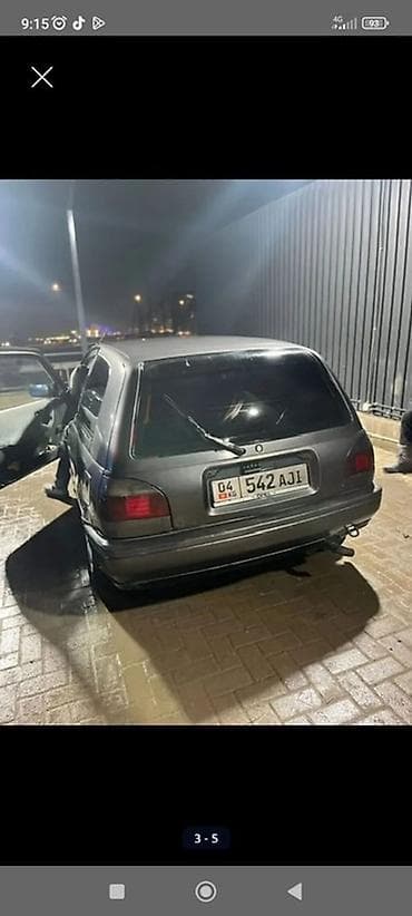 terrano 2: Nissan Sunny: 1990 г., Механика, Хэтчбэк — 3