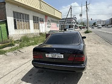 решетка радиатора w201: Mercedes-Benz E-Class: 2000 г., 2.8 л, Автомат, Бензин, Седан — 5