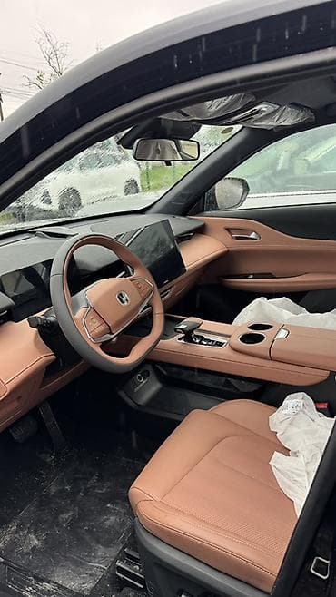 юмз куном: Changan Uni-Z: 2025 г., 1.5 л, Робот, Бензин, Кроссовер — 4