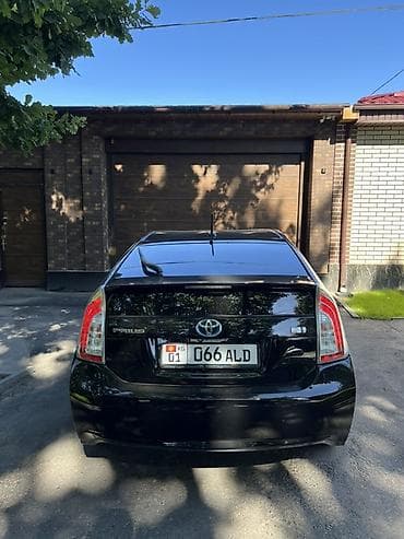 Toyota: Toyota Prius: 2014 г., 1.8 л, Вариатор, Гибрид, Хэтчбэк — 3