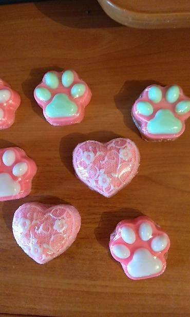 Промышленная химия: Ручное мыло фигурное - Формы: след лапки и сердце. - Цвета: розовая — 3