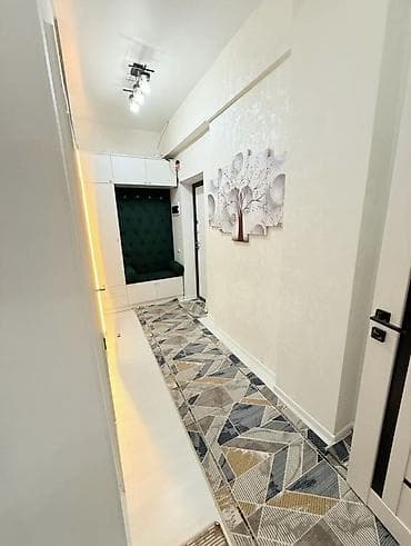 2 room flat: Стильная 1-комнатная квартира с современным дизайнерским ремонтом. - — 3