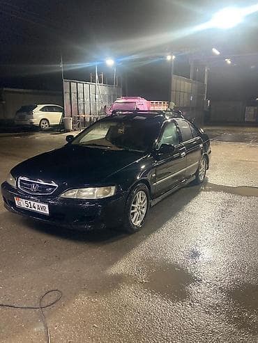 обшивка мазда 626: Срочно матор каробка жакшы газ кандер бар доедет куда угодно Седан — 2