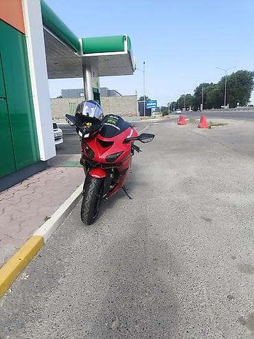 мото ролик: Спортбайк Kawasaki, 1000 куб. см, Бензин, Взрослый, Б/у — 3