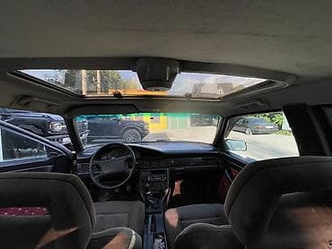mazda 3: Audi 100: 1989 г., Механика, Седан — 8