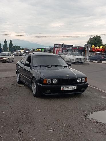 бемв е34: BMW 5 series: 1994 г., Механика, Седан — 2