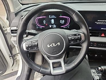 m8 pro: Kia Sportage: 2022 г., 2 л, Автомат, Дизель, Кроссовер — 8