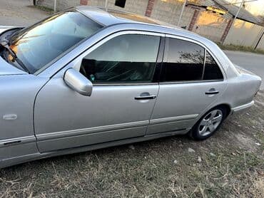 полированная машина: Mercedes-Benz E-Class: 1998 г., 3.2 л, Автомат, Бензин, Седан — 7
