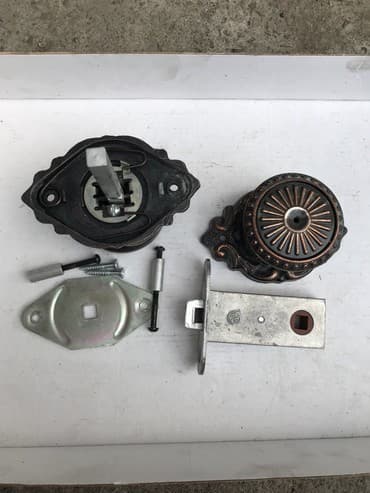 кресло кровать бишкек: Дверные замки — 1