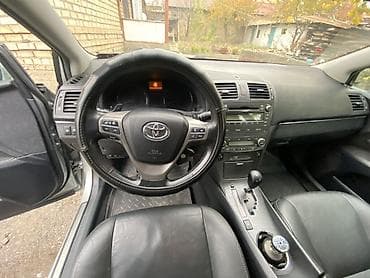 Toyota: Toyota Avensis: 2009 г., 2 л, Автомат, Бензин, Седан — 9