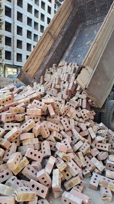 закройный стол бу: Кирпич — 1