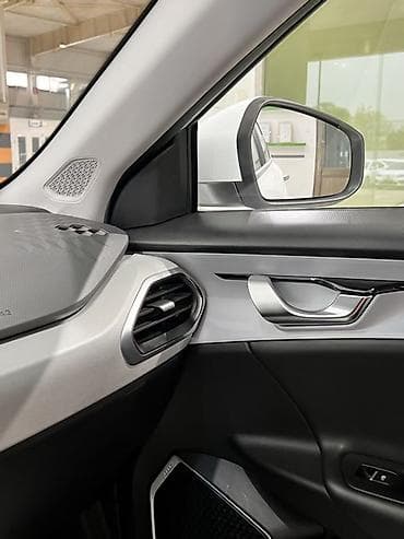 sg 5: Geely Emgrand EC7: 2025 г., Седан — 5