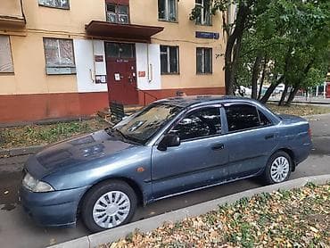 Mitsubishi Carisma: 1998 г., 1.6 л, Механика, Бензин, Седан — 4