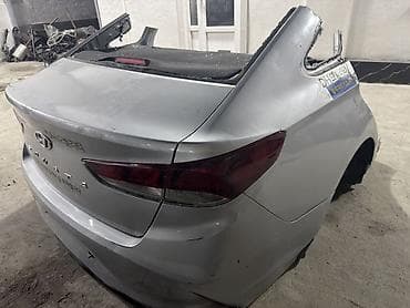 Задняя часть кузова Hyundai Sonata НУРАЙС (седан), серебристый цвет
