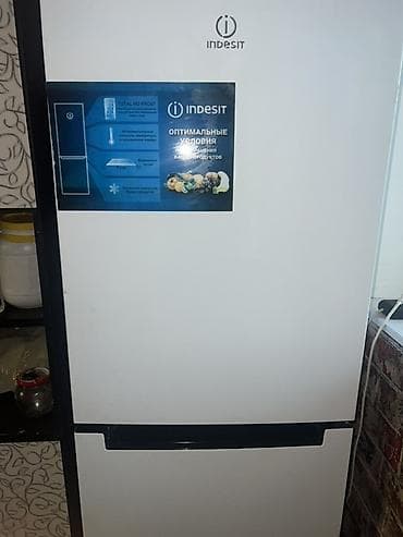 samsung a6: Холодильник Indesit, двухкамерный, белый. Основные особенности: - — 1