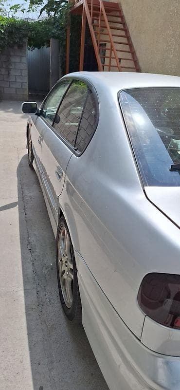 Subaru Legacy: 2001 г., 2.5 л, Автомат, Бензин, Седан — 4