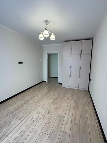 Батирлер: 3 бөлмө, 90 м², Пишпек 14 кабат — 8
