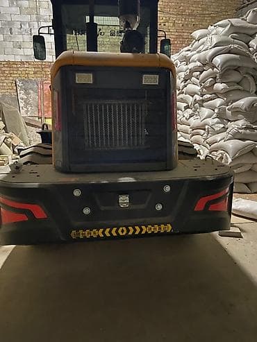 плуг трёхкорпусный: Погрузчик, Колесный, Фронтальный — 10