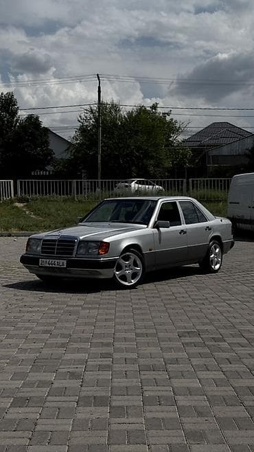 Mercedes-Benz W124: 1990 г., 3 л, Автомат, Бензин, Седан