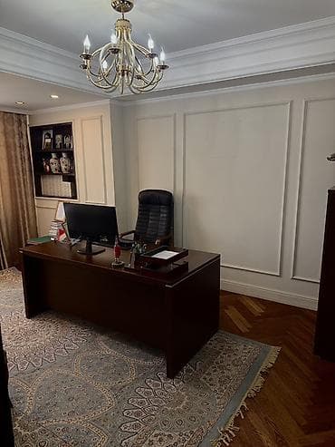 4 комнаты, 140 м² — 3