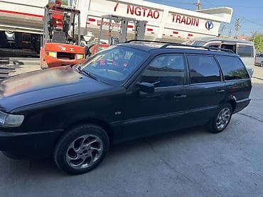 vw: Volkswagen Passat Variant: 1995 г., 1.8 л, Ручные, Бензин, Универсал — 2