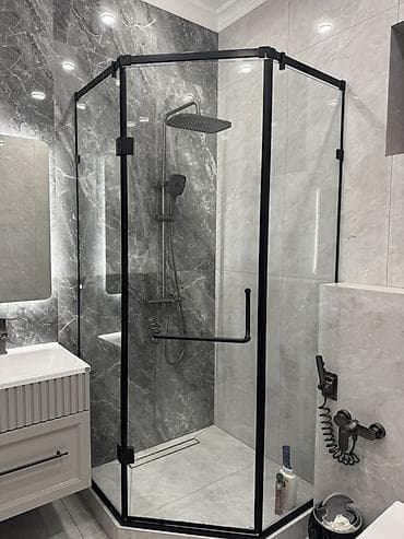 камни декор: Душевые ограждения и перегородки из закалённого стекла на заказ. - — 10