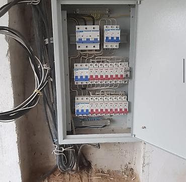 работники стройки: Электрик | Электромонтажные работы Больше 6 лет опыта — 2