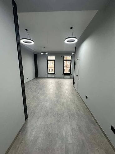 с чуй: Аренда офисов, 58 м², В бизнес центре, С оборудованием, С отдельным сан узлом, С системой безопасности — 9