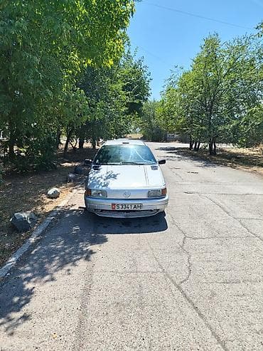 trx ram: Volkswagen Passat: 1989 г., 1.6 л, Механика, Бензин, Седан — 10