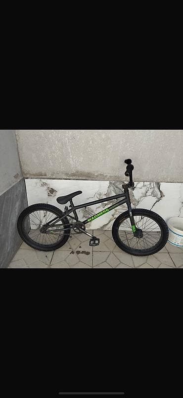 Велосипеды: BMX велосипед, Рама L (172 - 185 см), Б/у — 1