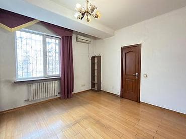 Недвижимость: 4 комнаты, 124 м², 2 этаж — 7