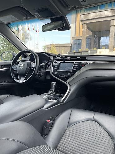 чанган уни к: Toyota Camry: 2018 г., 2.5 л, Автомат, Бензин, Седан — 9