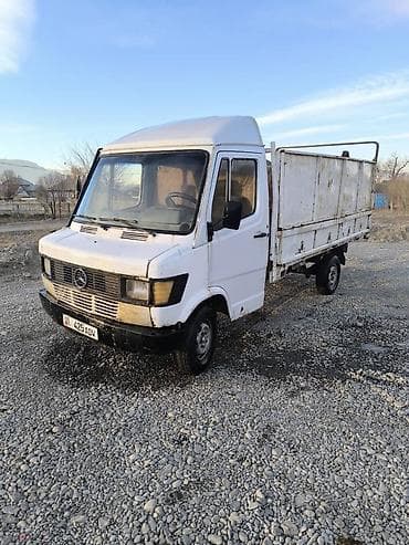 нарашки: Легкий грузовик, Mercedes-Benz, Стандарт, 3 т, Б/у — 1