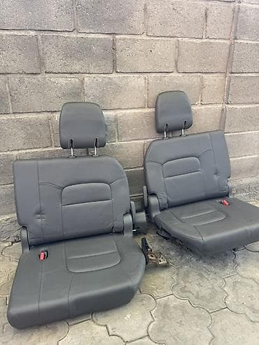 3 ряд сидений ленд крузер 200: Заднее сиденье, Кожа, Toyota 2009 г., Новый, Оригинал, Япония — 3