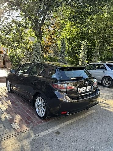 Продажа авто: Lexus CT: 2012 г., 1.8 л, Вариатор, Гибрид, Хэтчбэк — 5