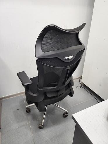 стул компьютерный купить: Офисное кресло, С колесиками, цвет - Черный — 2