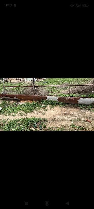 цельнометаллический: Металлическая кормушка — 1