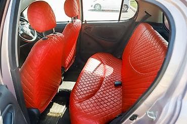 Toyota Vitz: 2003 г., 1.3 л, Автомат, Бензин — 5
